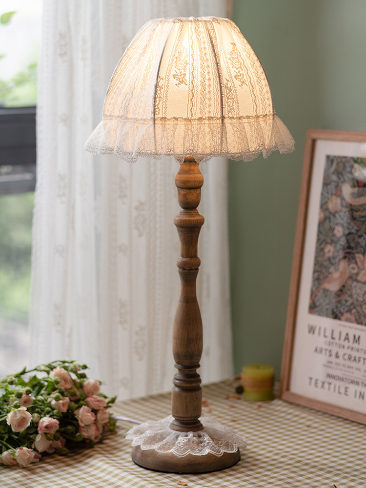 Desk Setup White - Europese massief houten tafellampen slaapkamer bedlampje