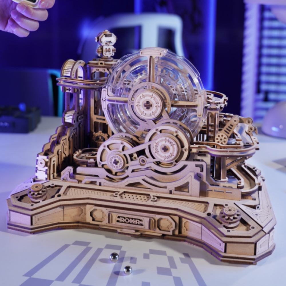 Desk Setup Gear - Robotime Rokr Flipperkast Model Gear Ball