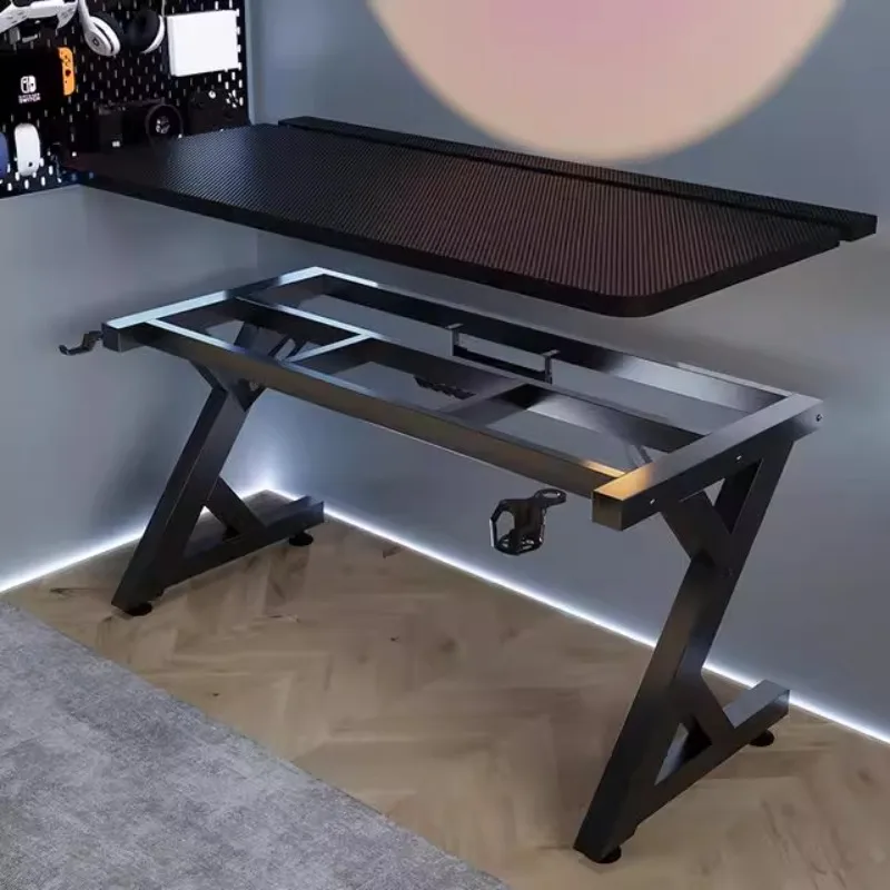 Q Minimalistische zwarte compu - Desk Setup No Computer recensie en prijs